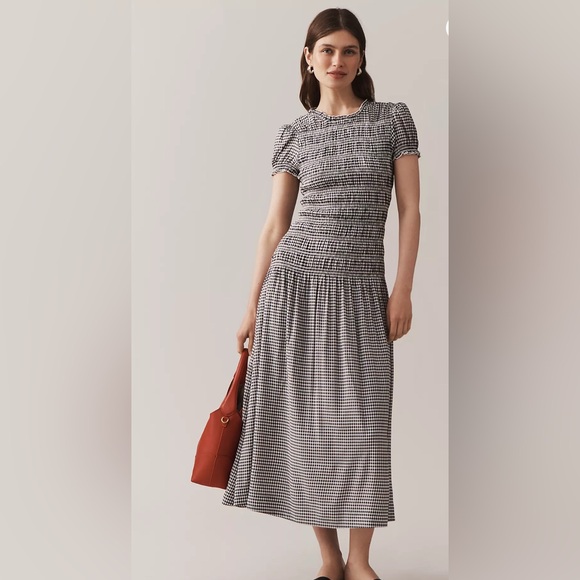 Reformation Dresses & Skirts - Reformation Kiria Puff-Sleeve Smocked A-Line Maxi Dress
